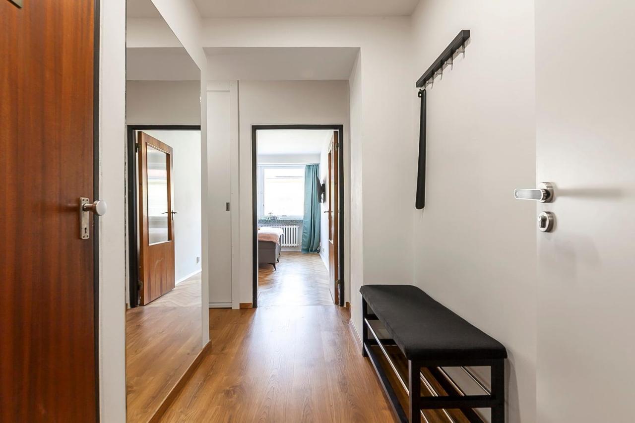 Popular Location / Street View / 4 Ppl / Netflix Apartment Prague Exterior photo